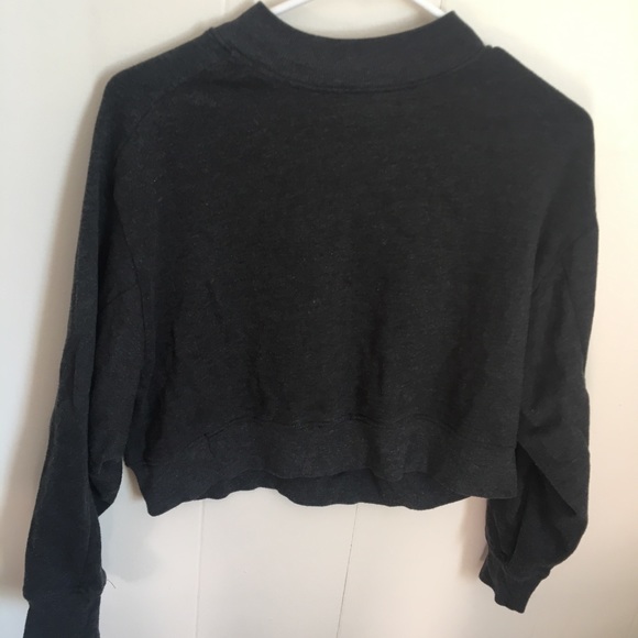 Forever 21 Tops - Forever 21 Cropped Sweatshirt High neck